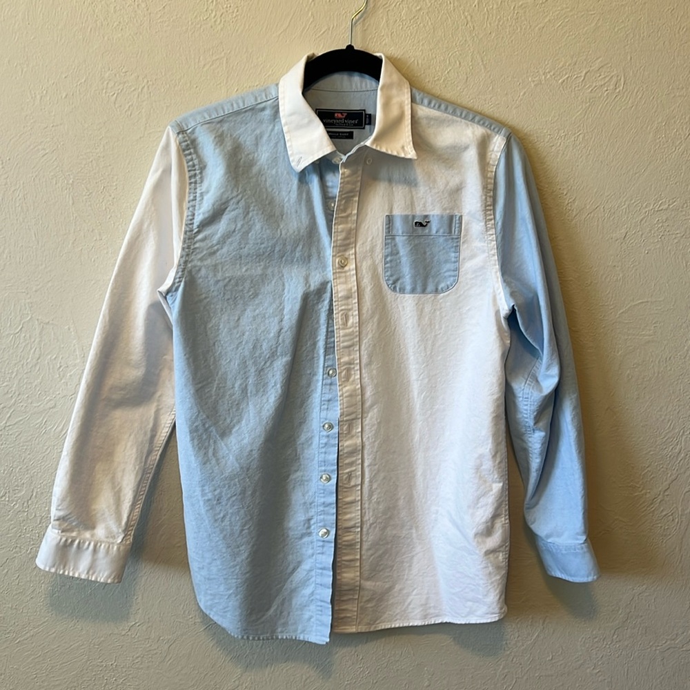 Vineyard Vines button down shirt